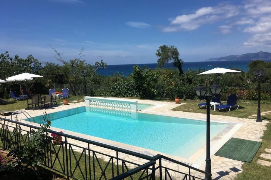 Palermo - Moraḯtika - Pension Skala