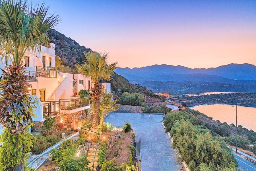 Bologna - Agios Nikolaos