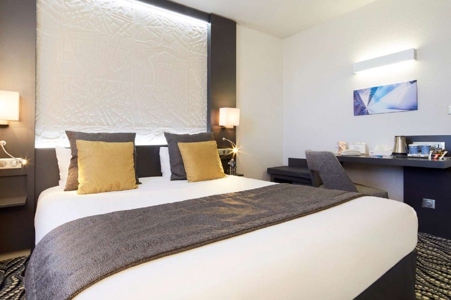 Roma - Asnières-sur-Seine - Kyriad Paris Ouest - Bezons La Défense