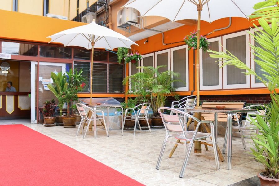 Milano - Bangkok - Nakornping Hotel