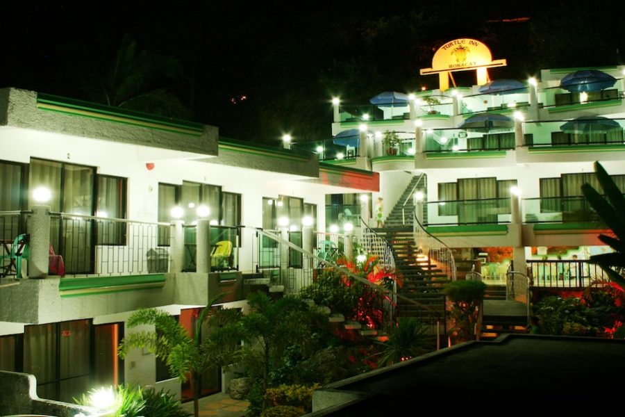 Roma - Boracay - Turtle Inn Resort