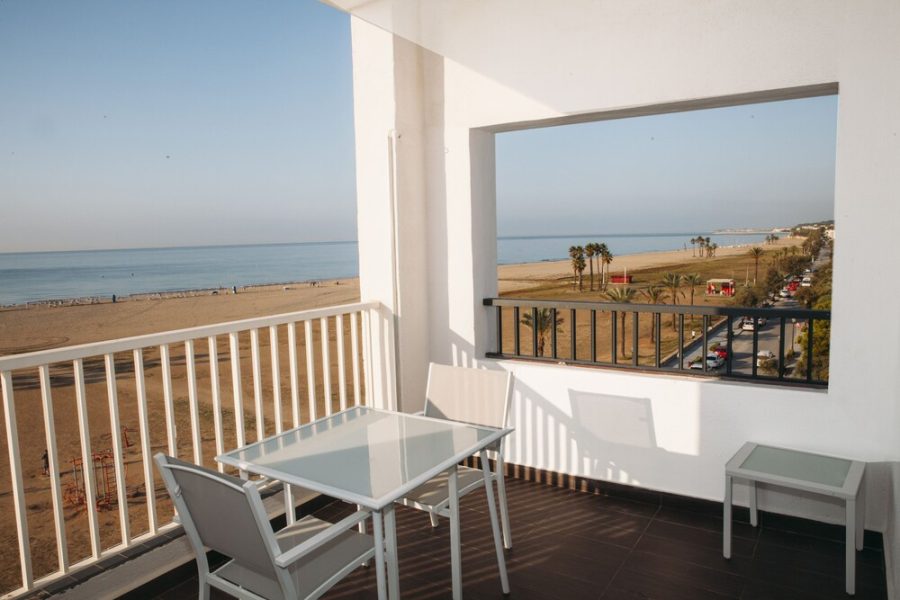 Milano - Calafell - Hotel Brisamar Suites