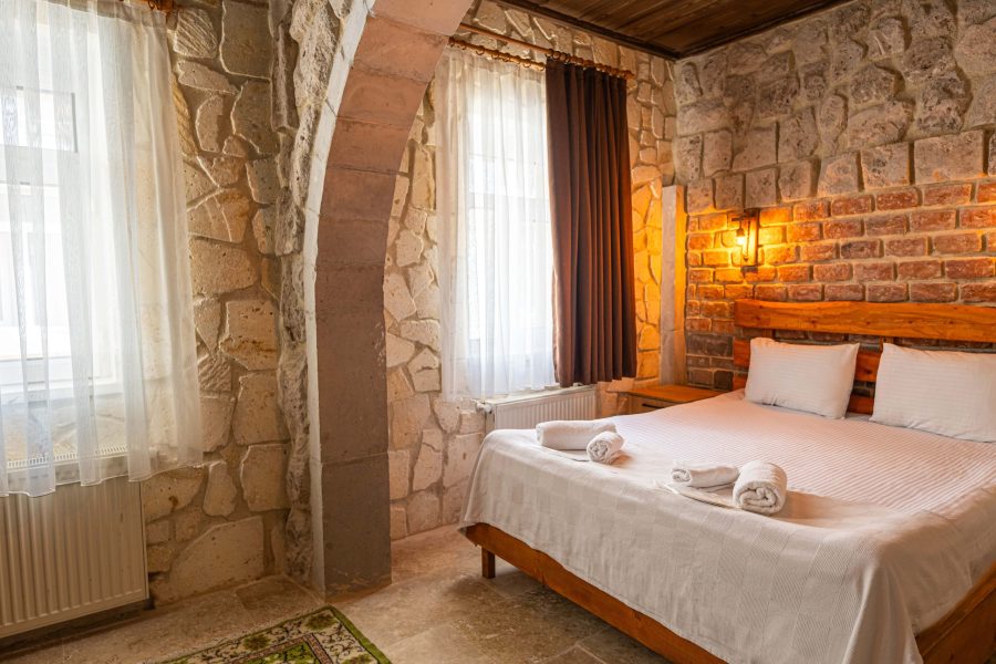 Milano - Cappadocia - Crazy Horse Hotel