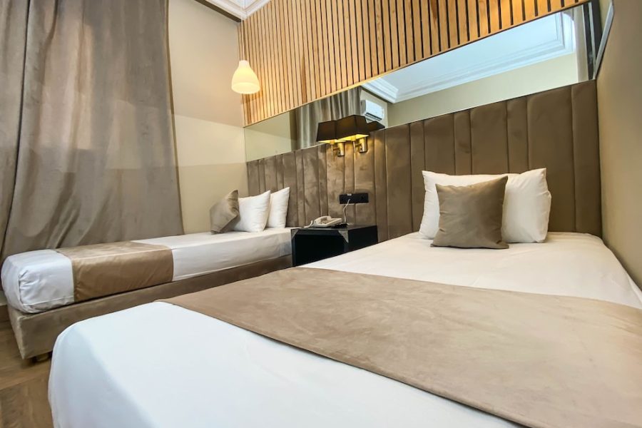 Venezia - Casablanca - Ennesma Hotel