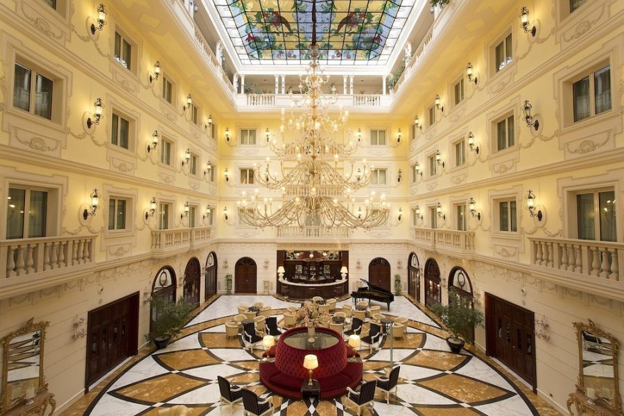 Milano - Caserta - Grand Hotel Vanvitelli