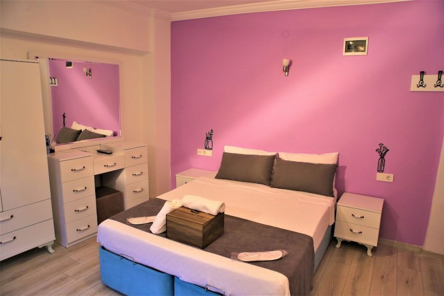 Roma - Çeşme - Lavender Otel