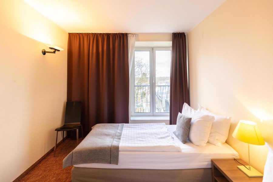 Roma - Colonia - Garner Hotel Cologne East by IHG
