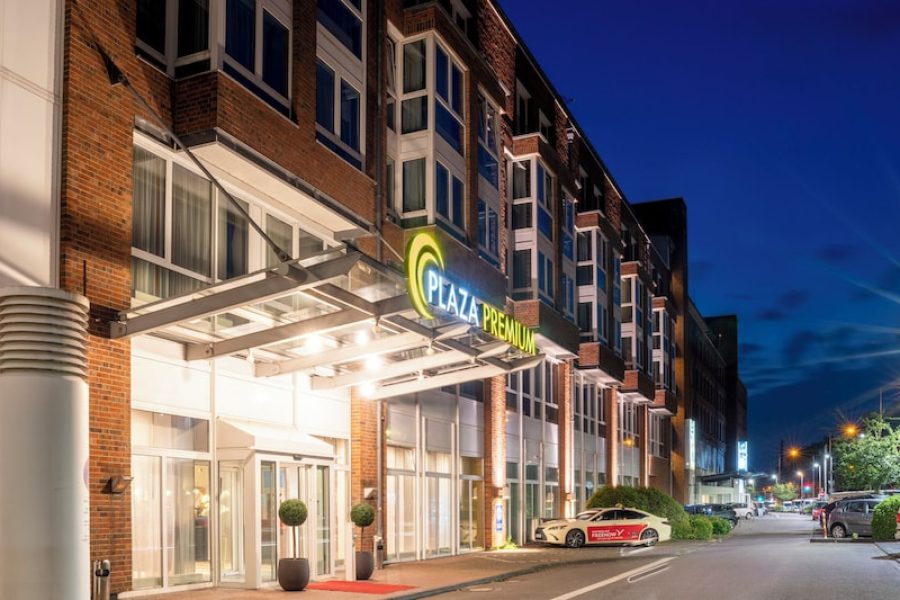 Milano - Colonia - PLAZA Premium Köln