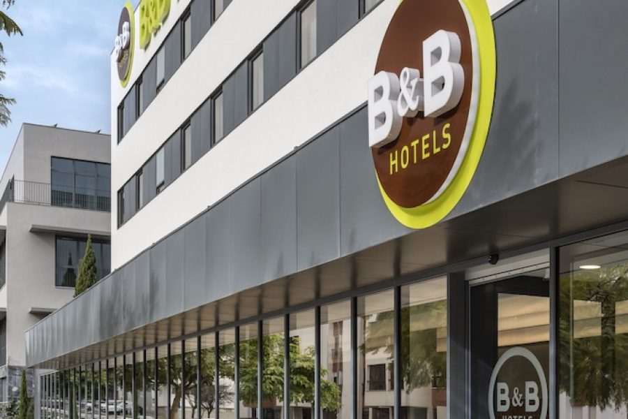 Milano - Costa de Caparica - B&B HOTEL Lisboa Oeiras