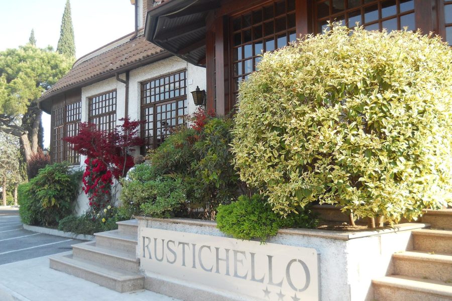 Milano - Desenzano del Garda - Hotel Il Rustichello