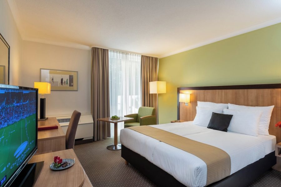 Napoli - Dusseldorf - Leonardo Hotel Düsseldorf Airport Ratingen