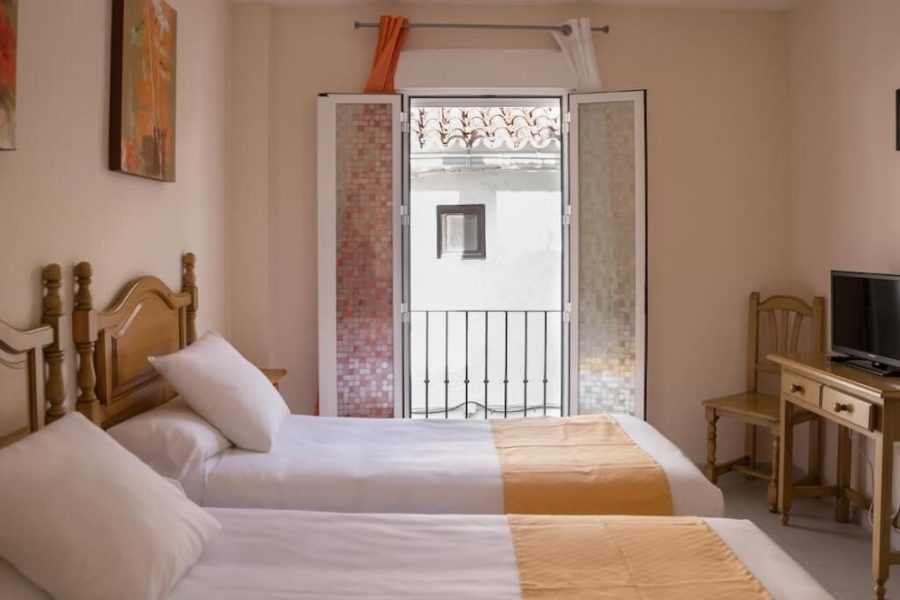 Milano - Estepona - Mare Estepona Hotel