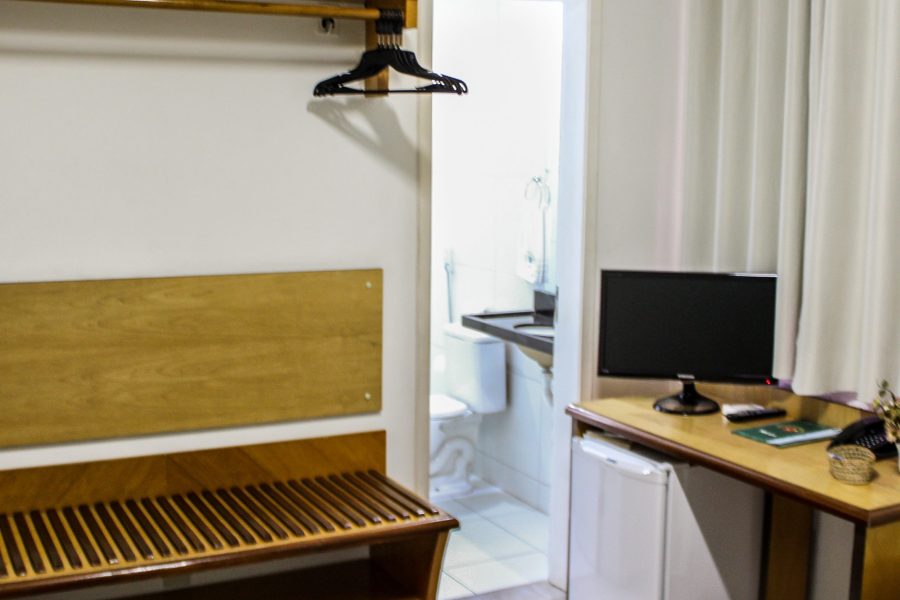 Roma - Fortaleza - Abrolhos Praia Hotel