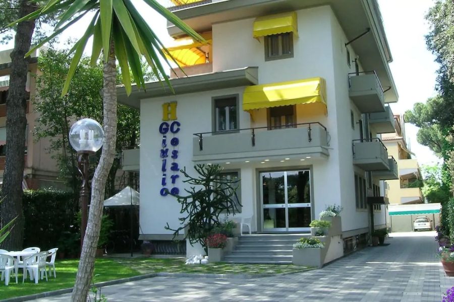 Milano - Forte dei Marmi - Hotel Giulio Cesare