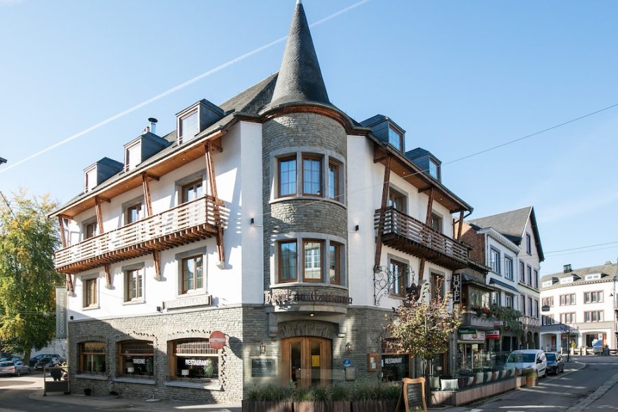 Milano - Houffalize - Hotel du Commerce