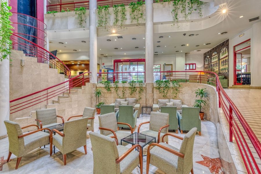 Milano - Huelva - Senator Huelva