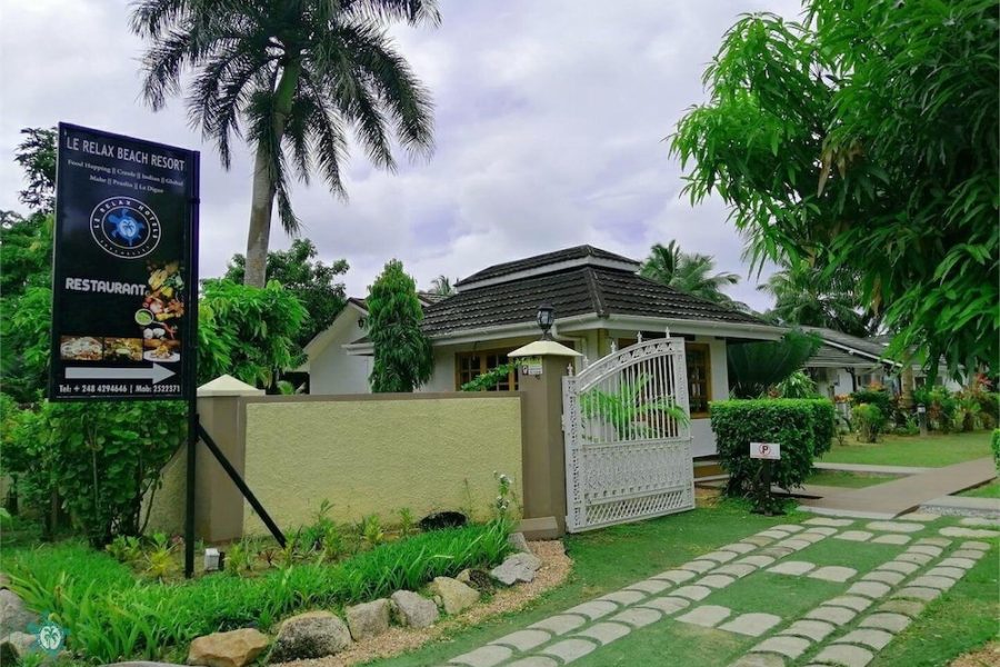 Napoli - Isola di Praslin - Le Relax Beach Resort