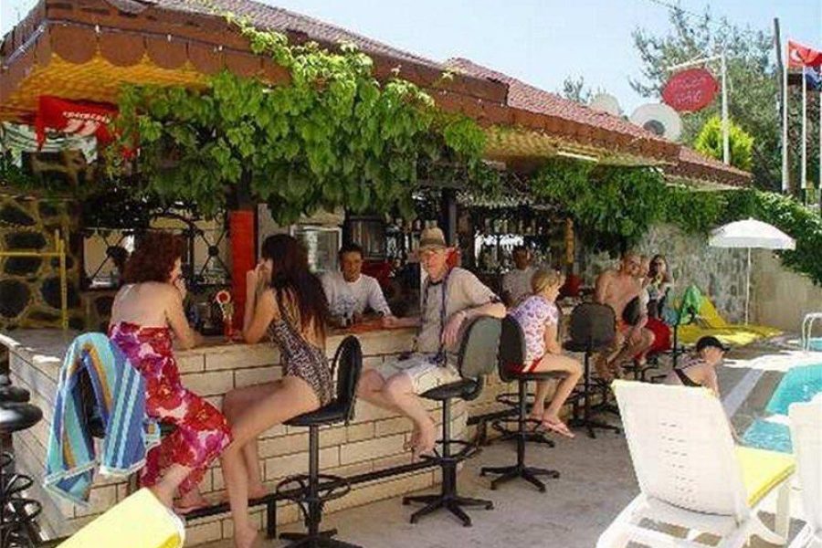 Roma - Marmaris - Ozlem 1 Apartments