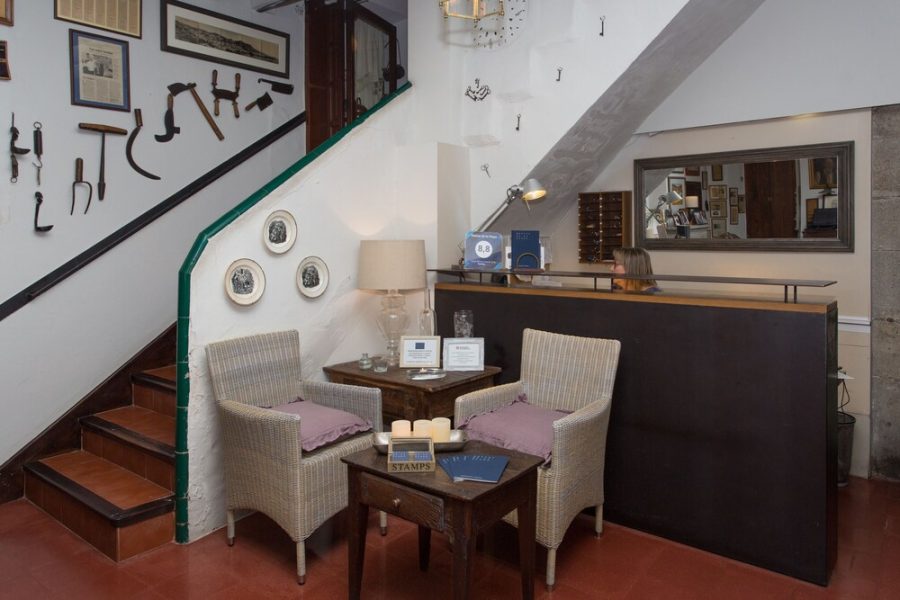 Roma - Mataró - Hostal de la Plaça - Hotel Boutique