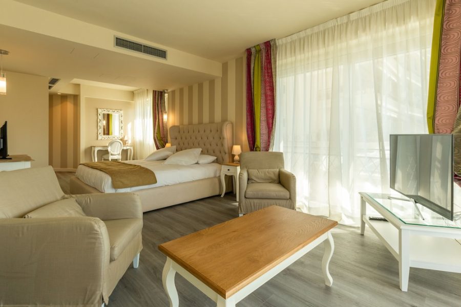 Bologna - Menton - La Dolce Vita Hotel