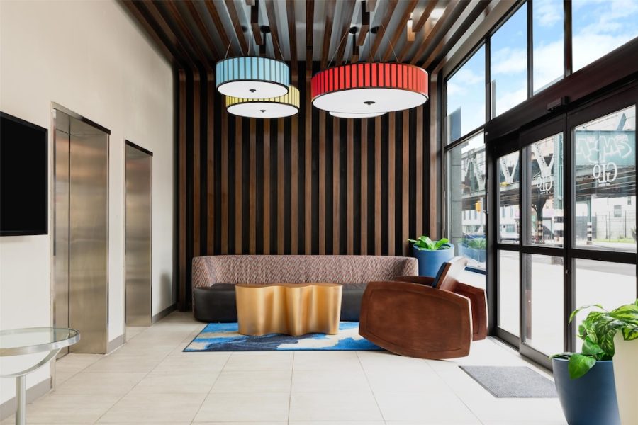 Bologna - New York - Aeroporto La Guardia - GLō Best Western Bronx NYC