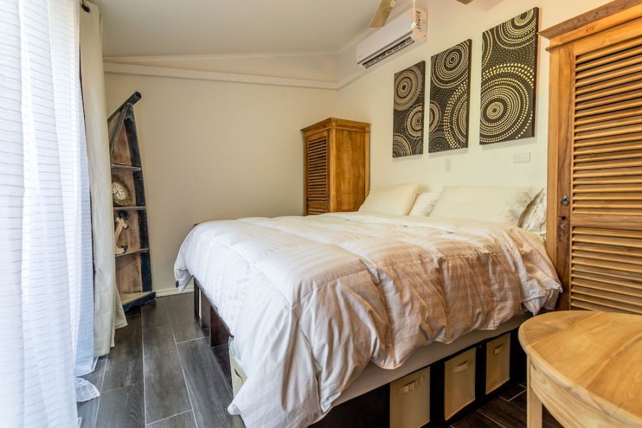 Roma - Palm Beach - Apartment With Charming Patio+ BBQ Near Beach! Free Util's