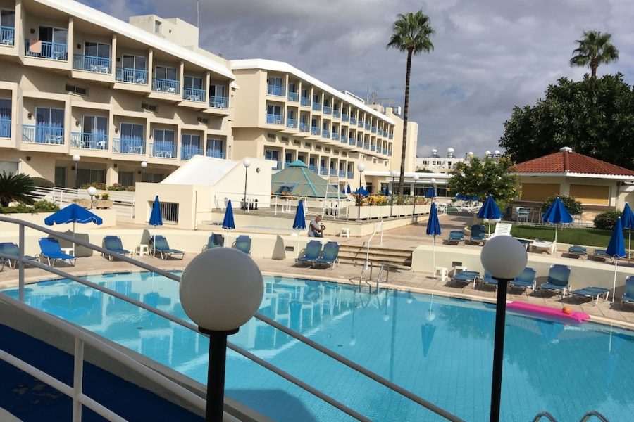 Milano - Paphos - Kissos Hotel
