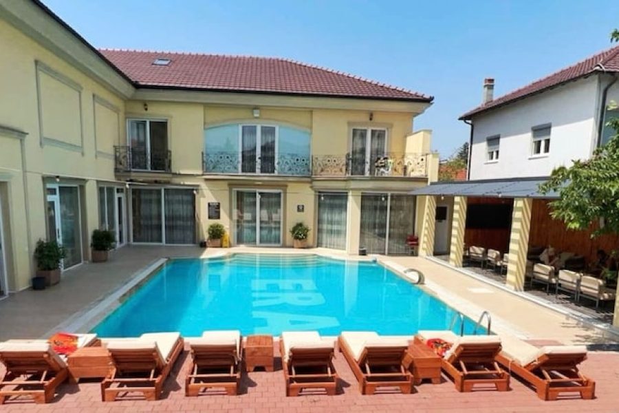 Milano - Pristina - Hotel ERA