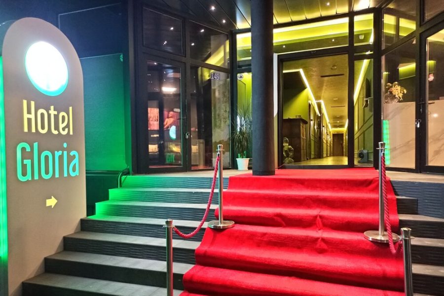 Milano - Pristina - Hotel Gloria