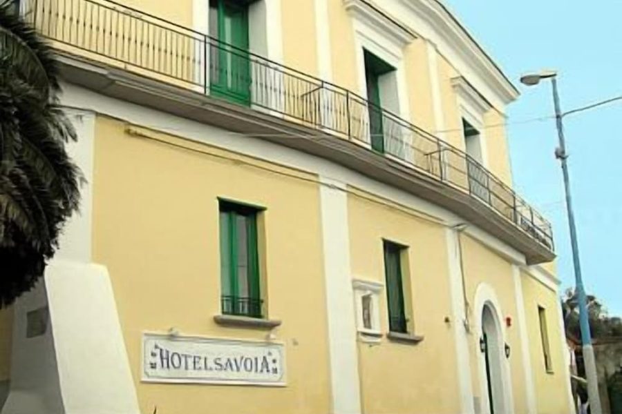 Milano - Procida - Hotel Savoia