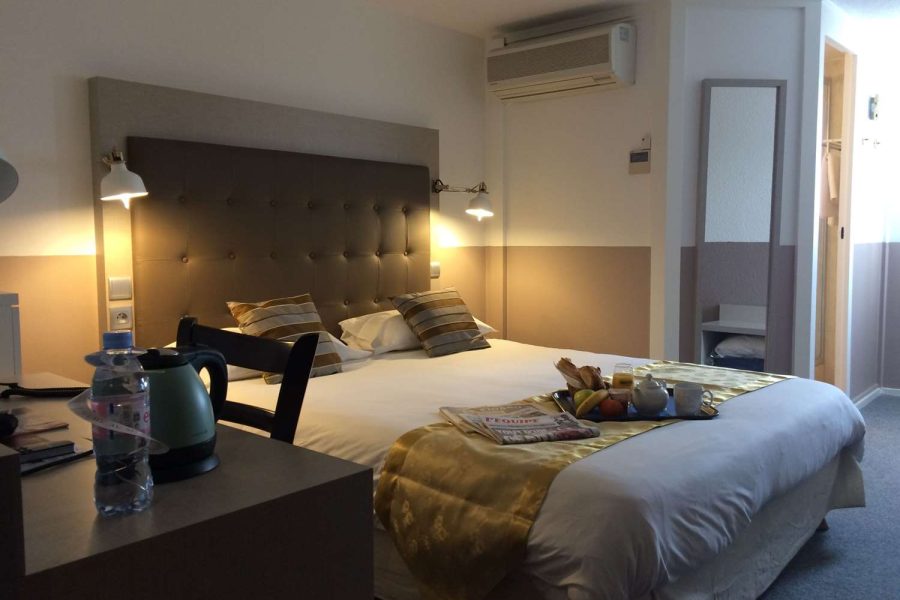 Roma - Saint-Ouen - Kyriad Argenteuil