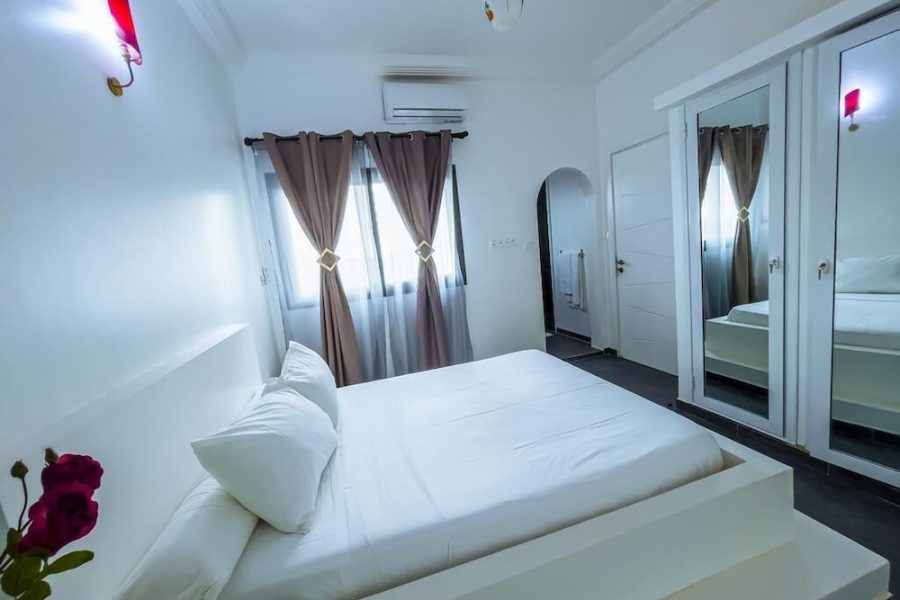 Milano - Saly - Kapinga's house