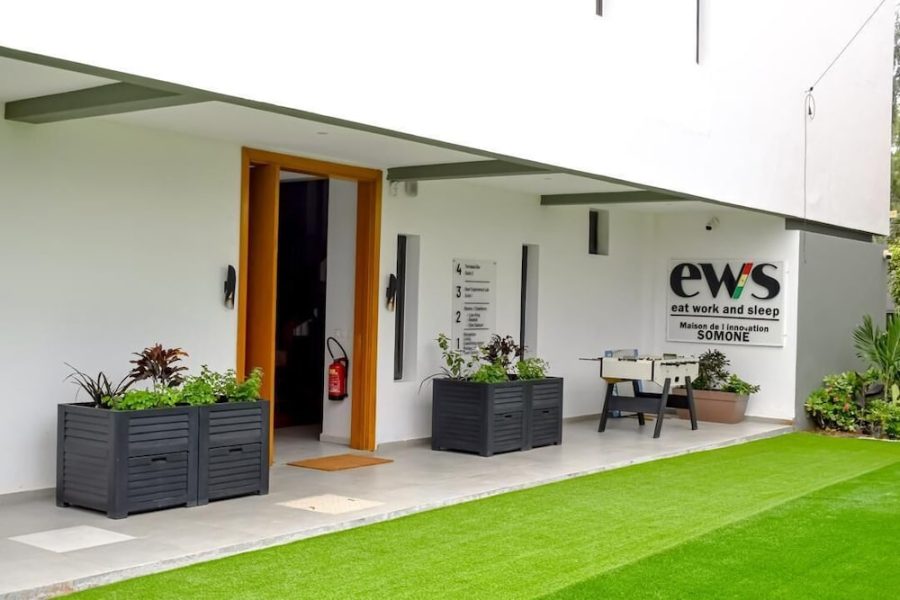 Milano - Somone - Eat Work and Sleep