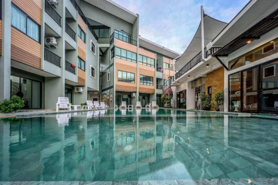 Bologna - Thalang - Phuket Airport Place