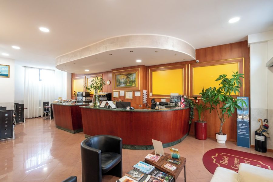 Palermo - Torino - Hotel Cavour Resort