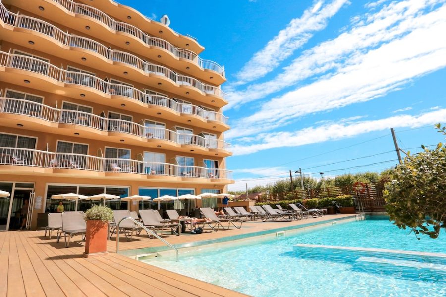 Napoli - Calella - KAKTUS Hotel Volga