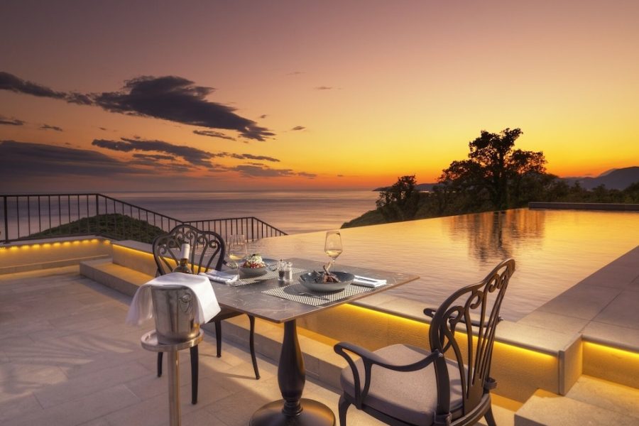 Napoli - Costa Montenegro - Vivid Blue Serenity Resort