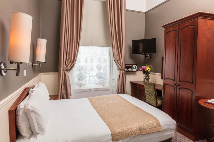 Napoli - Dublino - The Lansdowne Hotel