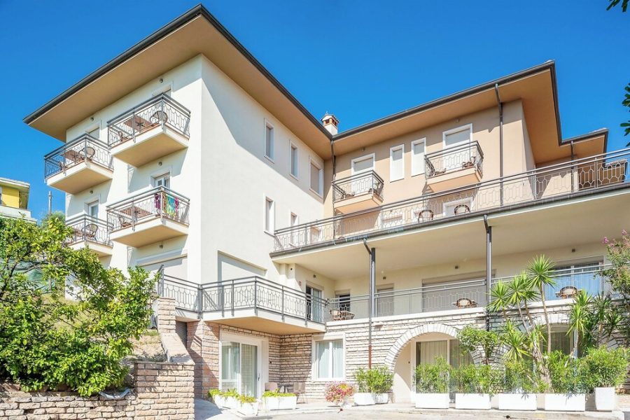 Napoli - Garda - Residenza Panorama