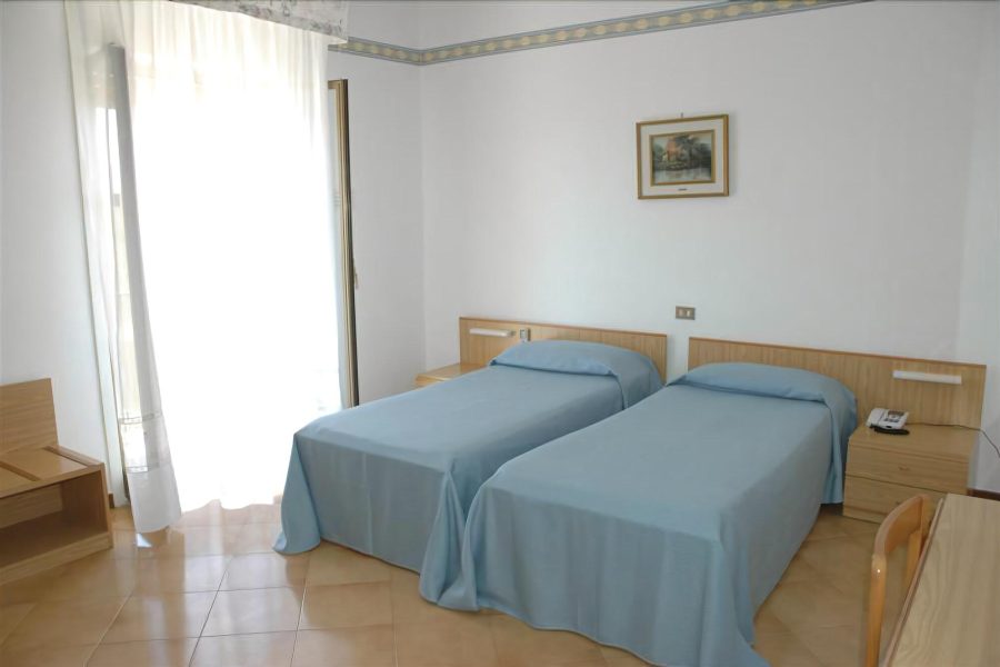 Napoli - Lampedusa - Hotel Le Pelagie