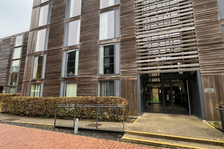 Milano - Milton Keynes - Stringfellow Hall