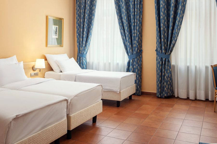 Lamezia Terme - Praga - Hotel Caesar Prague