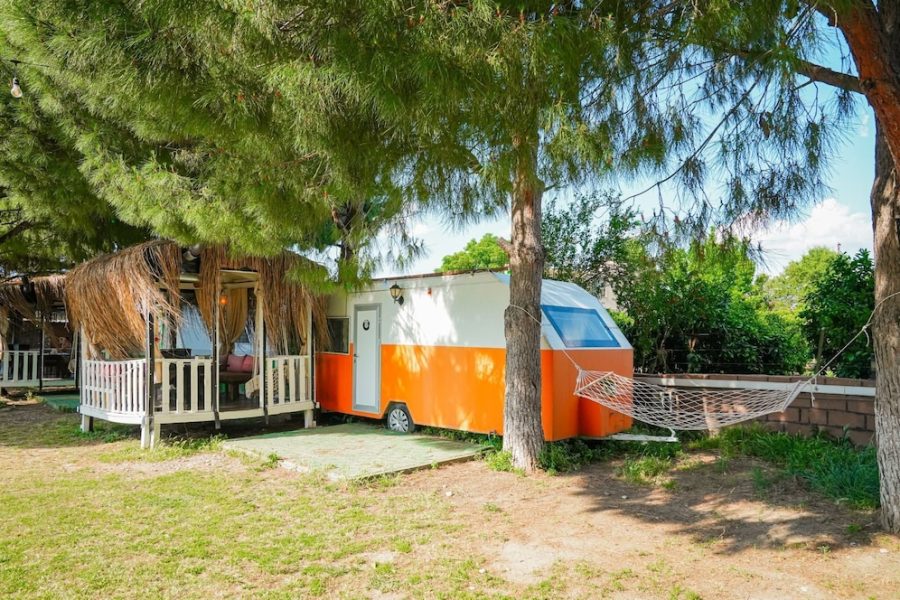 Roma - Seferihisar - Mona Glamping Caravan Suites