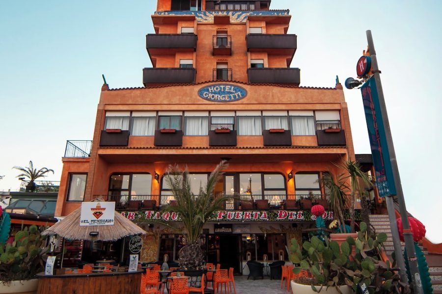 Milano - Cesenatico - Hotel Giorgetti Orange