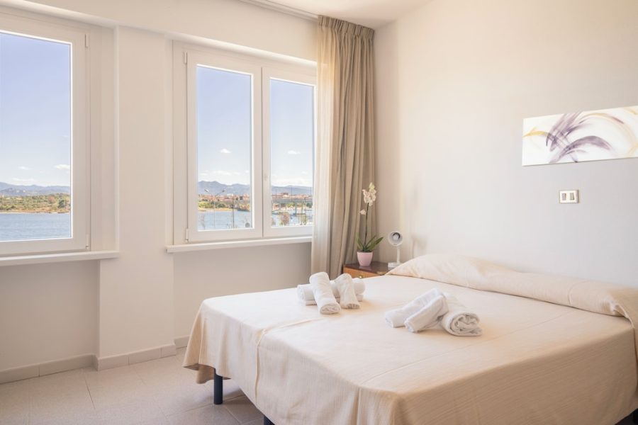 Pescara - Olbia - Hotel De Plam