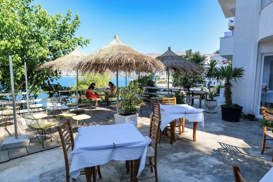 Bari - Costa albanese - Hotel Sunrays