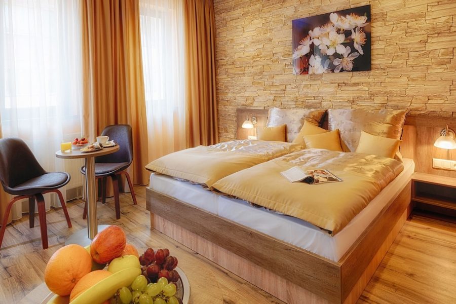 Roma - Bratislava - Hotel Viktor