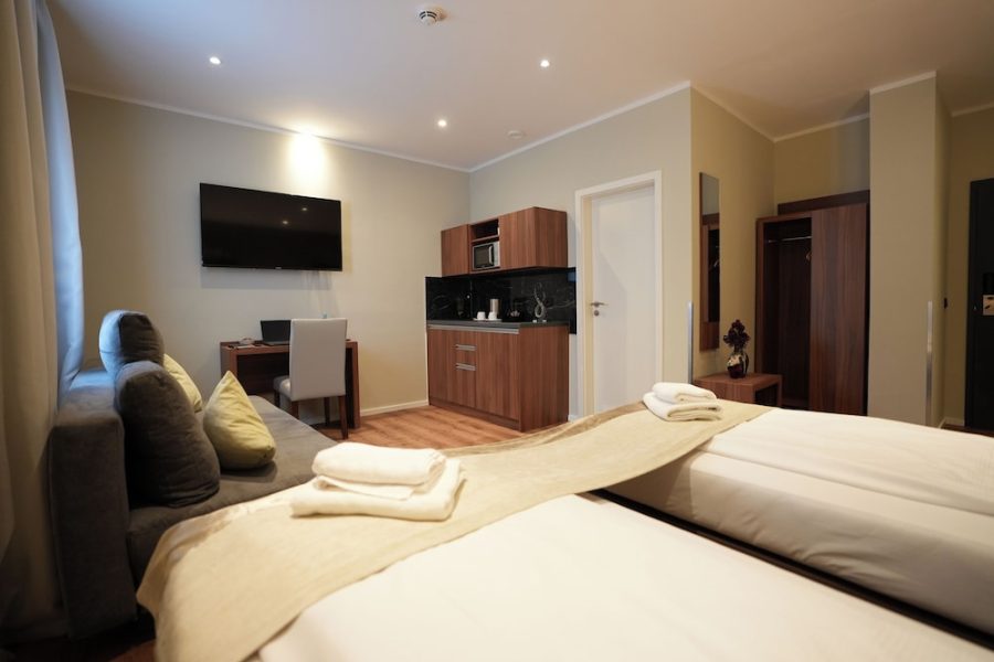 Milano - Francoforte sul Meno - Hotel Attaché an der Messe