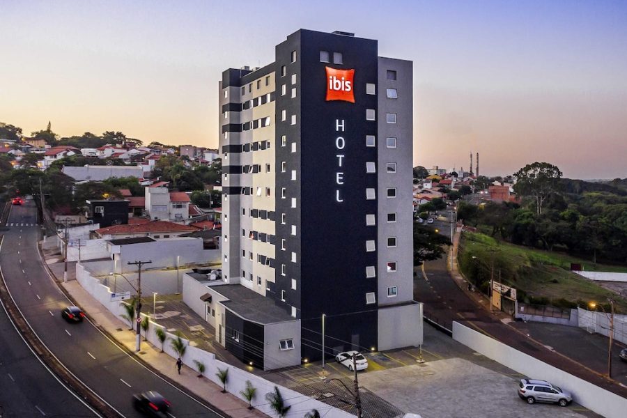 Roma - Jardim Europa - Ibis Americana