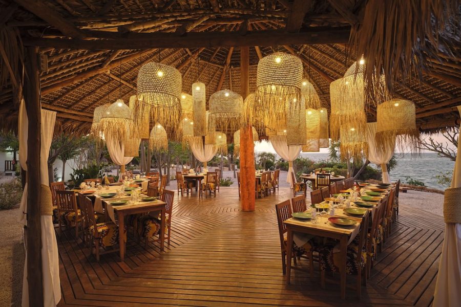 Napoli - Madagascar - Antsanitia Resort